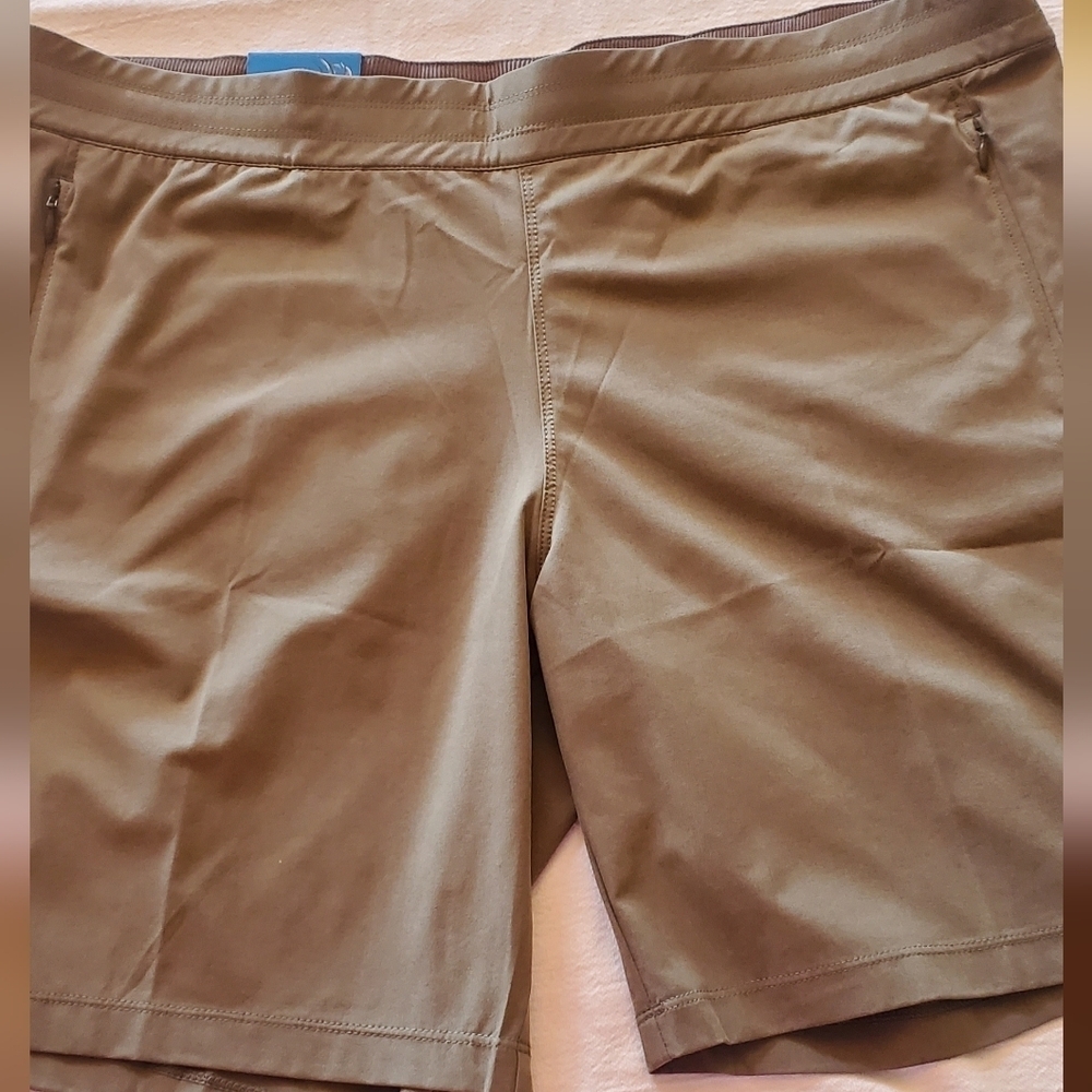 Kuhl Freeflex Short 8 Inch Inseam Sage Green Hiking Activewear XL 6308 NEW